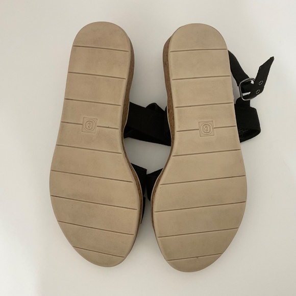 BZees Women's Bravo Washable Casual Strappy Wedge Sandals Size 10 - Picture 7 of 9